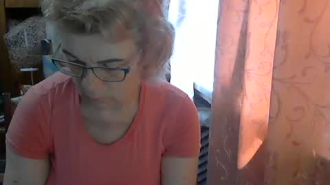 Olivia Mia online show from 05.21.26