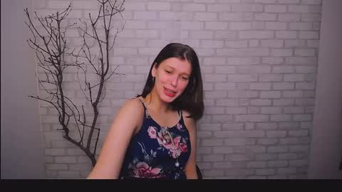 Snapshot of olivia_red_ chatting on 01.22.25 Olivia online show from 01.22.25