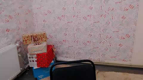 Snapshot of olivia_red_ chatting on 02.25.25 Olivia online show from 02.25.25