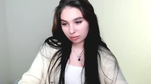 Olivia online show from 03.04.26