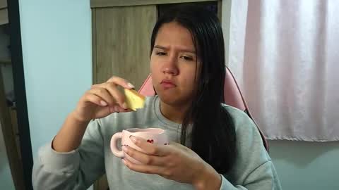 Olivia online show from 01.15.26