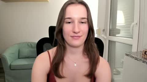 Oliwiaa2004 online show from 12.05.24