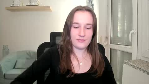 Oliwiaa2004 online show from 12.28.24