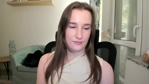 Oliwiaa2004 online show from 01.14.25