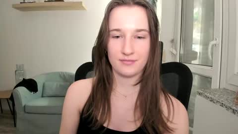 Oliwiaa2004 online show from 01.25.25