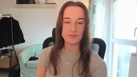 Oliwiaa2004 online show from 04.14.26