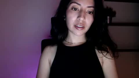 oliviaaa__ online show from 10.14.25