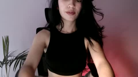 oliviaaa__ online show from 02.13.26