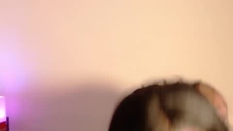 My name is olivia but can you call me Oli online show from 02.08.25