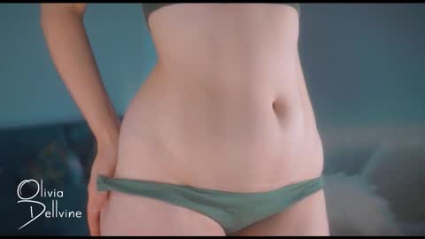 Olivia online show from 11.11.25