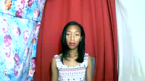 Snapshot of oliviah27 chatting on 10.15.25 oliviah27 online show from 10.15.25