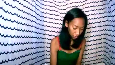 Snapshot of oliviah27 chatting on 10.21.25 oliviah27 online show from 10.21.25