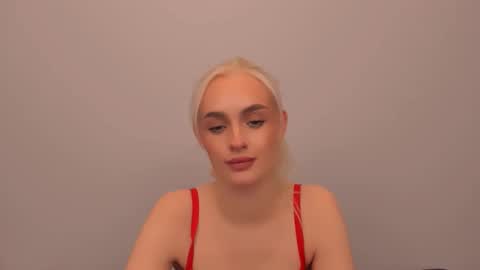 oliviaBeauty online show from 12.17.25