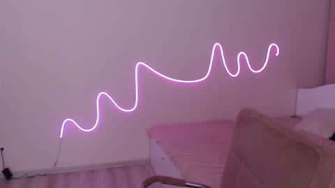 Olivia online show from 12.02.24