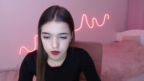 Olivia online show from 12.08.24