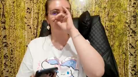 Snapshot of oliviasager chatting on 05.31.26 Mistress Olivia online show from 05.31.26