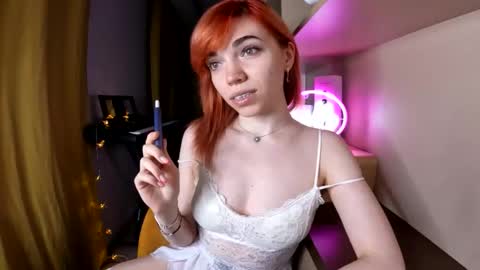 Angelina Lina online show from 11.08.25