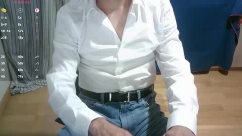 Snapshot of omar87ram chatting on 04.19.26 Omar online show from 04.19.26