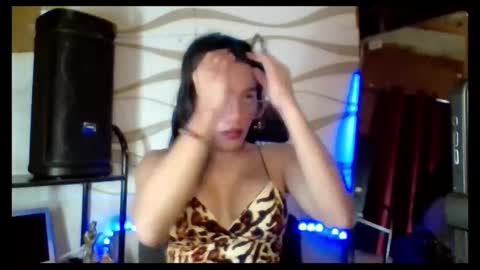 omecalicious451461 online show from 11.30.25