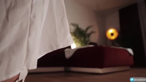    or    online show from 11.21.25