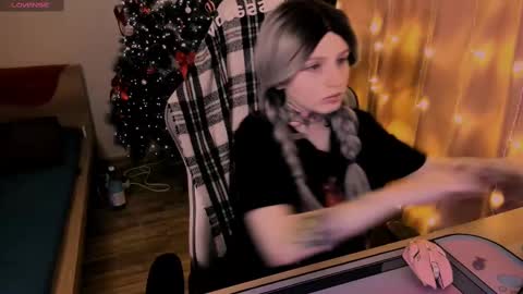 on_yxxx online show from 02.15.25