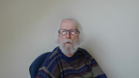 Snapshot of onanister chatting on 01.09.25 Somewhere over the rainbow online show from 01.09.25