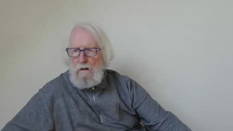 Snapshot of onanister chatting on 01.20.25 Somewhere over the rainbow online show from 01.20.25