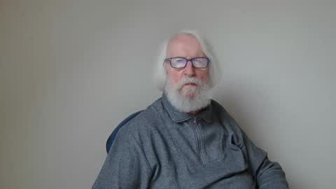 Snapshot of onanister chatting on 02.12.25 Somewhere over the rainbow online show from 02.12.25