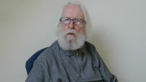 Snapshot of onanister chatting on 03.03.25 Somewhere over the rainbow online show from 03.03.25