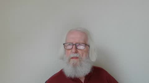 Snapshot of onanister chatting on 10.29.25 Somewhere over the rainbow online show from 10.29.25