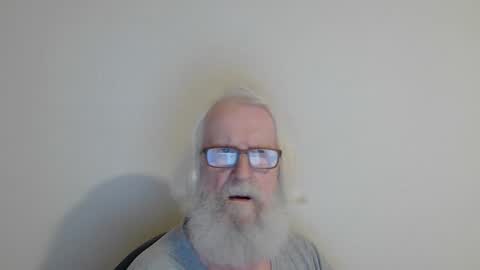 Somewhere over the rainbow online show from 11.19.25