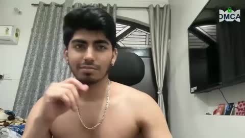 Snapshot of onarch chatting on 10.31.25 onarch online show from 10.31.25