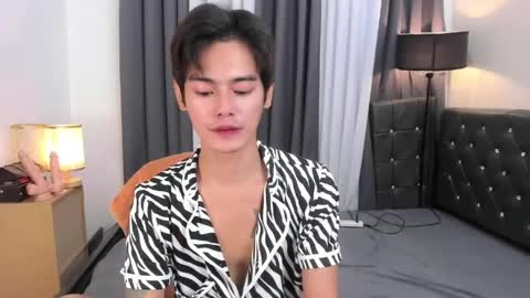 one_and_only_me04 online show from 05.17.26