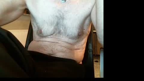 Snapshot of one_life152 chatting on 11.15.25 one_life152 online show from 11.15.25