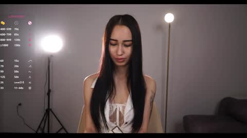 Snapshot of one_step_closer chatting on 05.31.26 Mia online show from 05.31.26