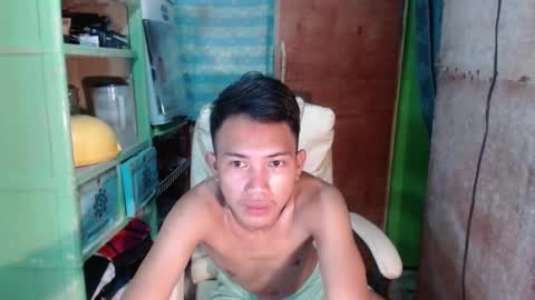 Wyn Will serve you and be your slave online show from 12.29.24