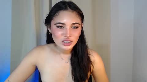 Snapshot of onegreattransdiva chatting on 09.13.25 Goddess Rhiane online show from 09.13.25