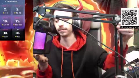 Snapshot of oni_hoshi chatting on 03.08.25 Oni hoshi online show from 03.08.25