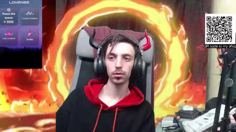 Snapshot of oni_hoshi chatting on 03.08.25 Oni hoshi online show from 03.08.25