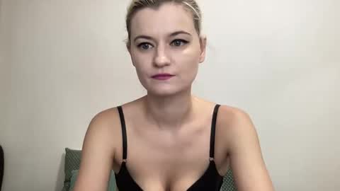 Onika online show from 11.28.25