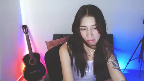 onlily online show from 12.20.25