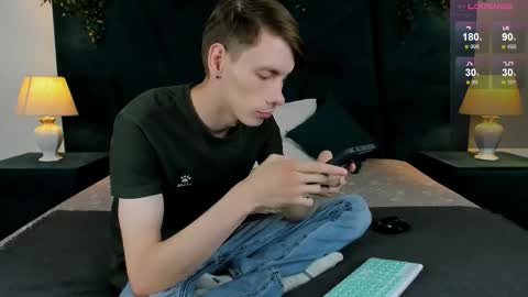 Erick  online show from 11.22.25