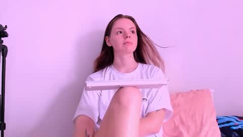 only_sarah1 online show from 10.29.25