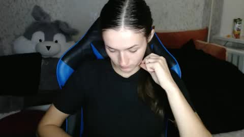 Amalia online show from 11.04.25