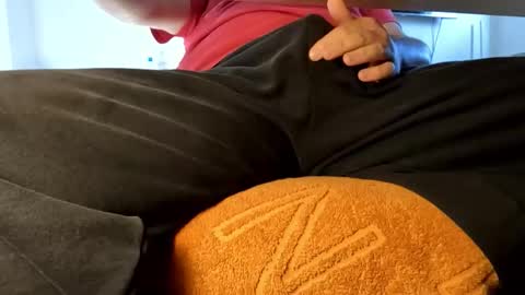 Maggus online show from 11.04.25