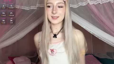 Snapshot of onlyeva1 chatting on 06.24.26 Eva online show from 06.24.26