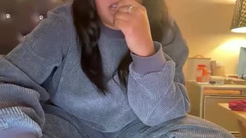 Snapshot of onlyinurdreams00 chatting on 11.22.25 onlyinurdreams00 online show from 11.22.25