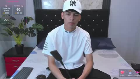 Snapshot of onlyjos_ chatting on 09.20.25 Josh - Schedule 1400 - 2200 online show from 09.20.25