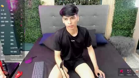Snapshot of onlyjos_ chatting on 09.23.25 Josh - Schedule 1400 - 2200 online show from 09.23.25