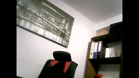 Snapshot of onlyprivate_m35 chatting on 11.25.25 onlyprivate m35 online show from 11.25.25